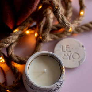 Bougie rechargeable complète (contenant marbré blanc et noir + recharge)