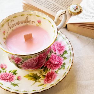 Bougie rose jasmin tasse ancienne vintage ROYAL ALBERT